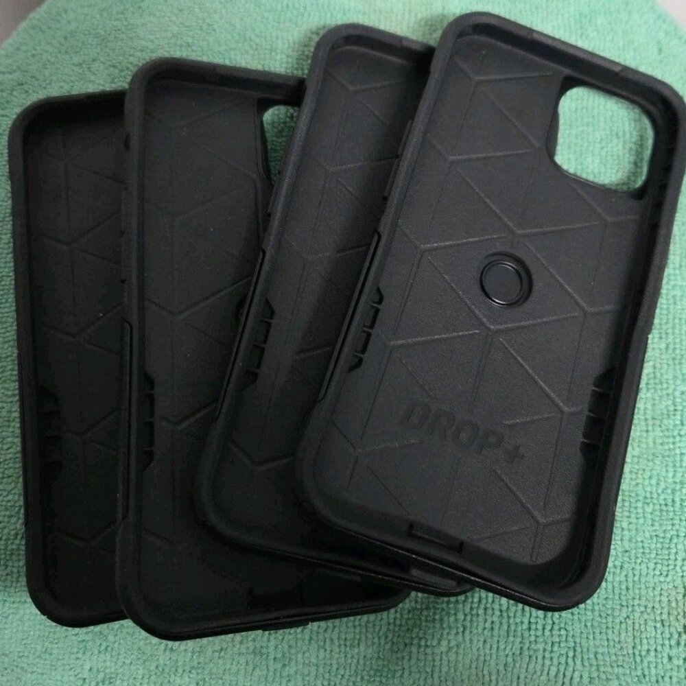 Set Of 4 OtterBox iPhone 13 14 Commuter Series Case - Black